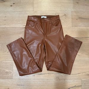 Abercrombie Vegan Leather 90s Straight Pant - Size 28